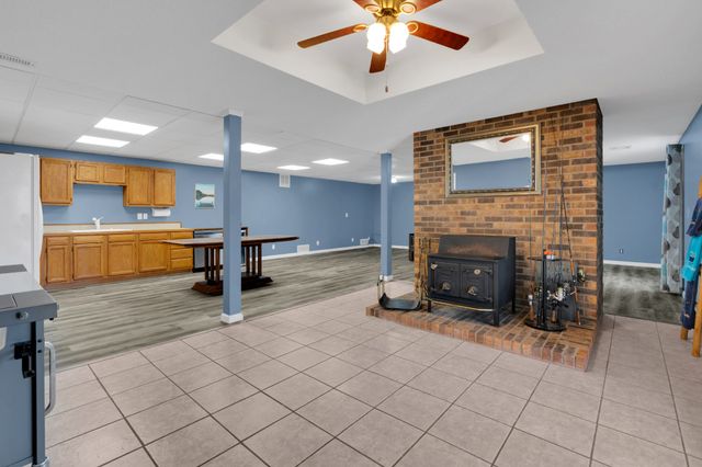 182 Loop Dr, Winchester, TN 37398