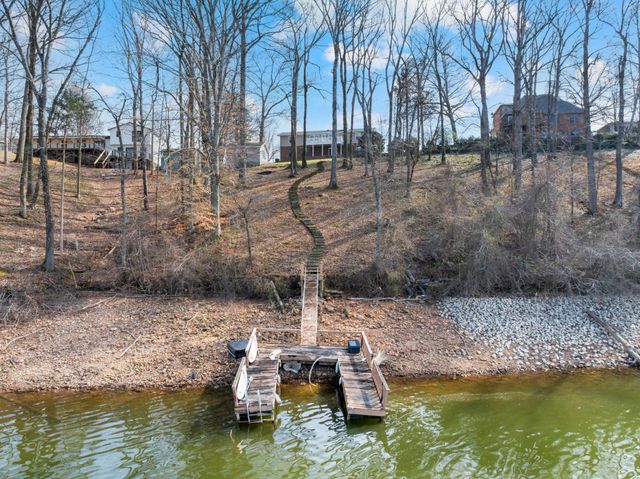 182 Loop Dr, Winchester, TN 37398