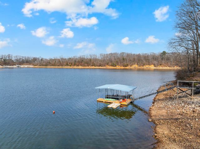 182 Loop Dr, Winchester, TN 37398