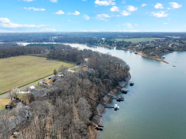 182 Loop Dr, Winchester, TN 37398