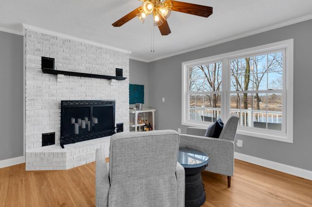 182 Loop Dr, Winchester, TN 37398