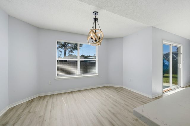 2166 Ortega Street, Navarre, FL 32566