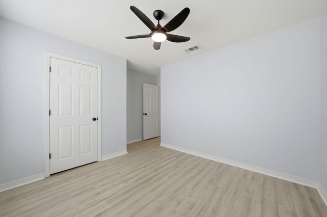 2166 Ortega Street, Navarre, FL 32566