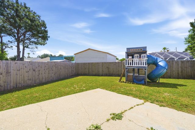 2166 Ortega Street, Navarre, FL 32566