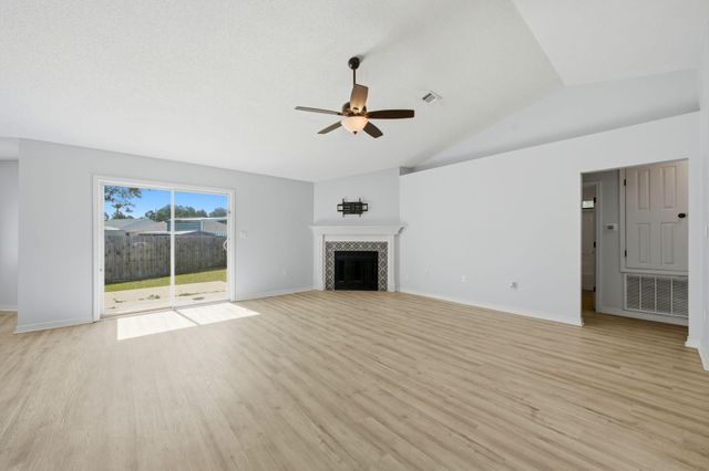2166 Ortega Street, Navarre, FL 32566