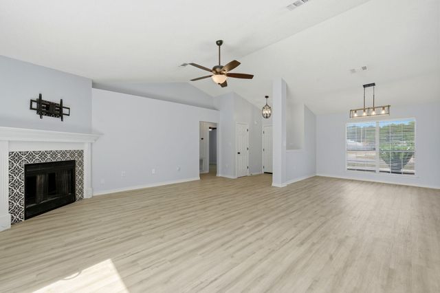 2166 Ortega Street, Navarre, FL 32566