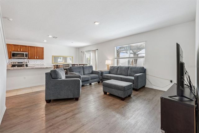 1422 FOX SQUIRREL DRIVE, Davenport, FL 33897