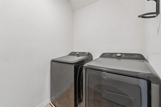 1422 FOX SQUIRREL DRIVE, Davenport, FL 33897