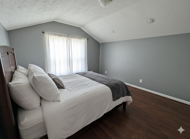 1305 Farrand Avenue, La Porte, IN 46350