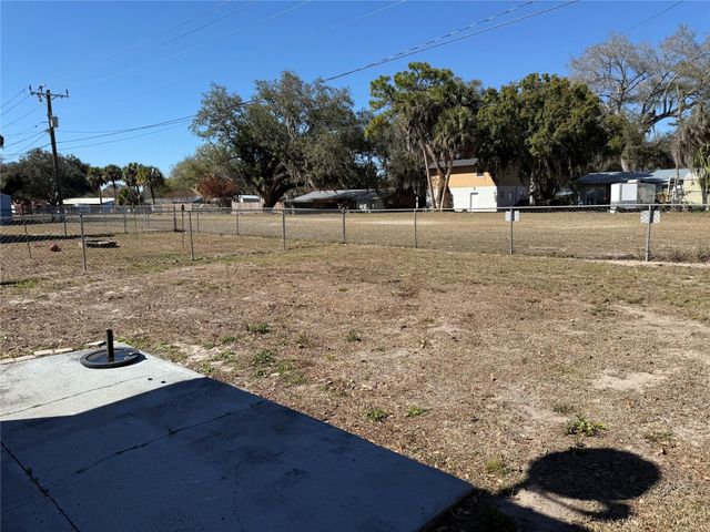 817 SE 9th Street, Okeechobee, FL 34974