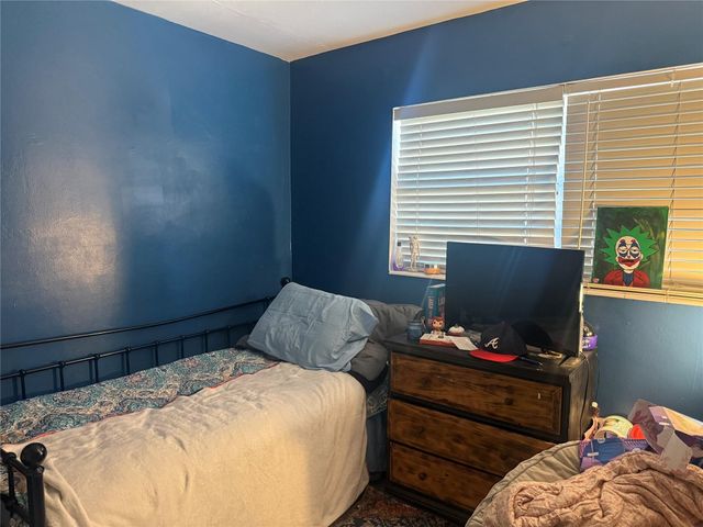 817 SE 9th Street, Okeechobee, FL 34974