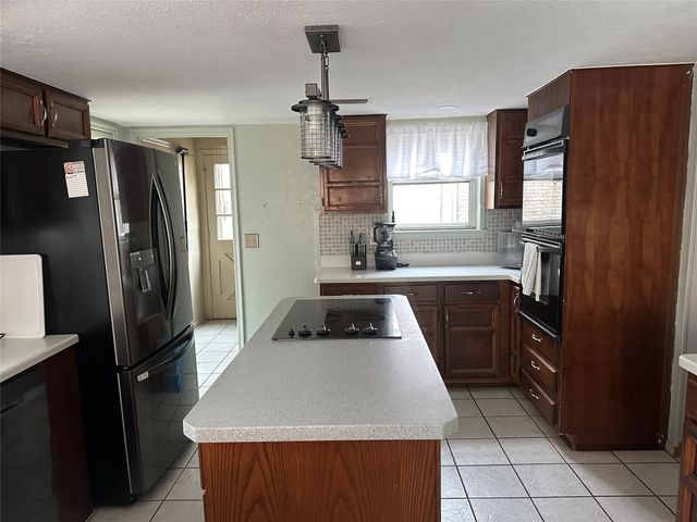 2312 Westbrook Drive, Carrollton, TX 75007