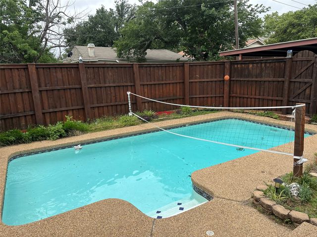 2312 Westbrook Drive, Carrollton, TX 75007