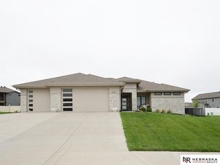 4206 S 219th Street, Elkhorn, NE 68022