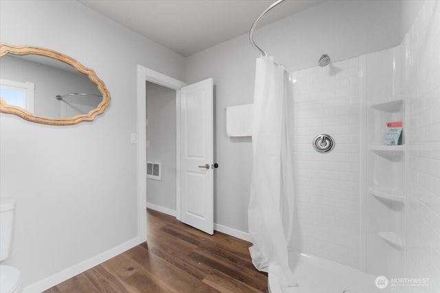 910 Walker Avenue, Wenatchee, WA 98801