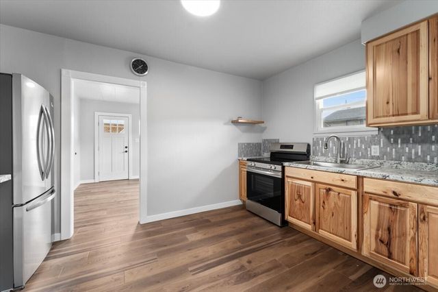 910 Walker Avenue, Wenatchee, WA 98801