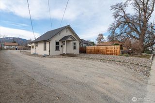 910 Walker Avenue, Wenatchee, WA 98801