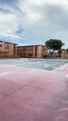 7121 Miami Lakes Drive Q8, Miami Lakes, FL 33014