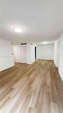 7121 Miami Lakes Drive Q8, Miami Lakes, FL 33014