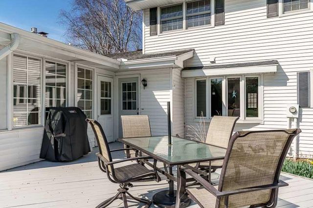 3479 Field Crest Court, Beloit, WI 53511