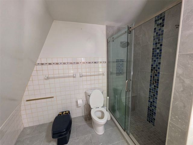 8152 CHERRY ST. EXT., Erie, PA 16509