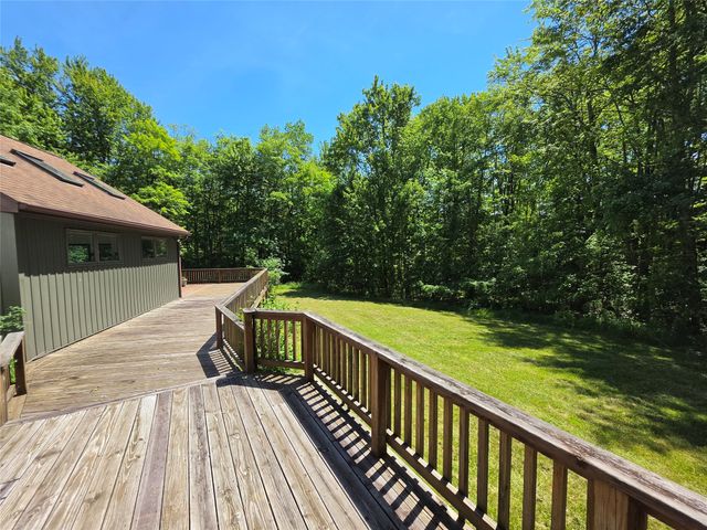 8152 CHERRY ST. EXT., Erie, PA 16509
