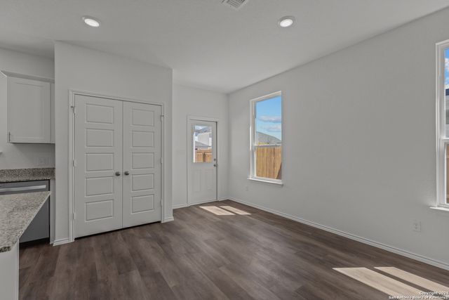 11702 Red Burro, San Antonio, TX 78254
