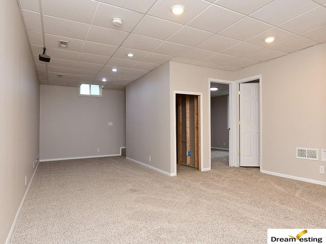 38 Cypress Street, Yutan, NE 68073