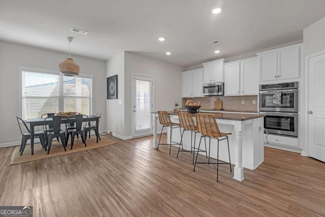 172 Expedition Drive, Ellenwood, GA 30294