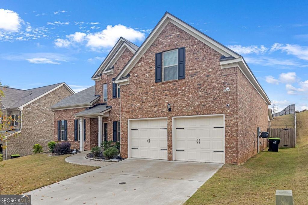 172 Expedition Drive, Ellenwood, GA 30294