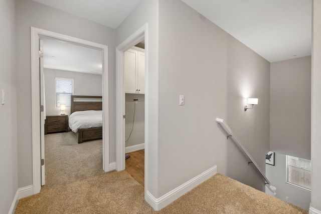 6212 E Bibi Drive, Fresno, CA 93727