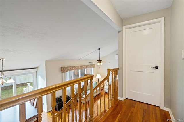 246 W 10th Street, Deer Park, NY 11729