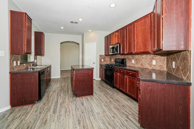 4162 Wells Mark Drive, Humble, TX 77346