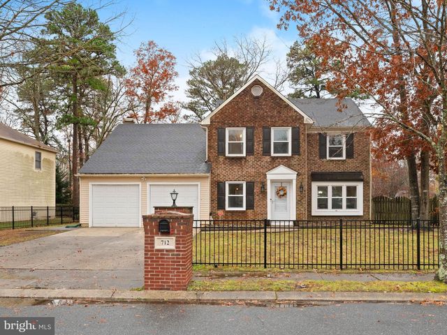 712 SCARBOROUGH DR, Egg Harbor Township, NJ 08234