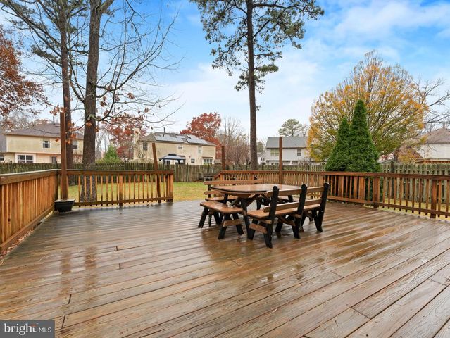 712 SCARBOROUGH DR, Egg Harbor Township, NJ 08234