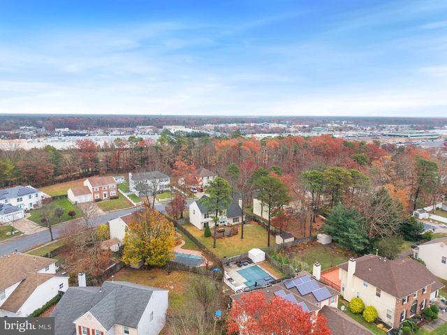 712 SCARBOROUGH DR, Egg Harbor Township, NJ 08234