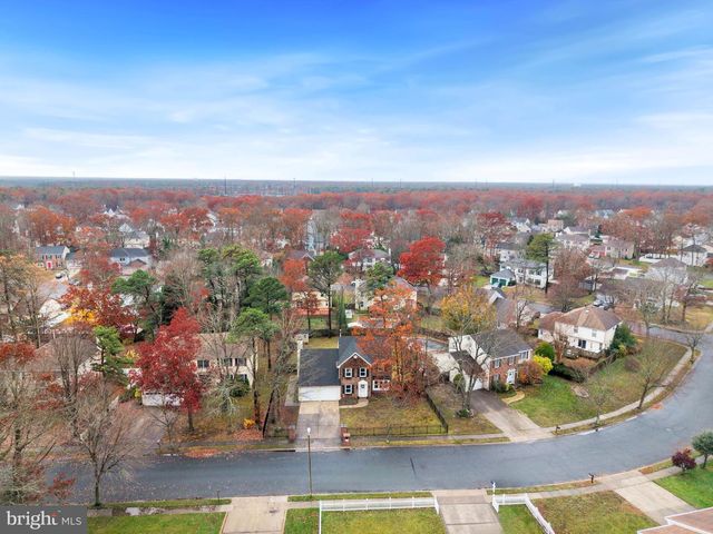 712 SCARBOROUGH DR, Egg Harbor Township, NJ 08234