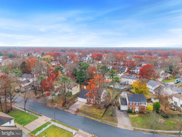 712 SCARBOROUGH DR, Egg Harbor Township, NJ 08234