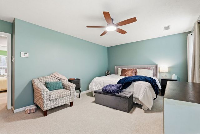220 Maple Ridge Drive, Canonsburg, PA 15317