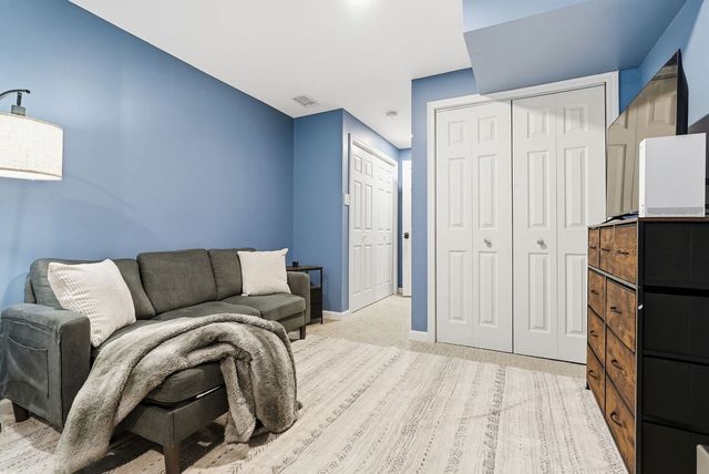 220 Maple Ridge Drive, Canonsburg, PA 15317