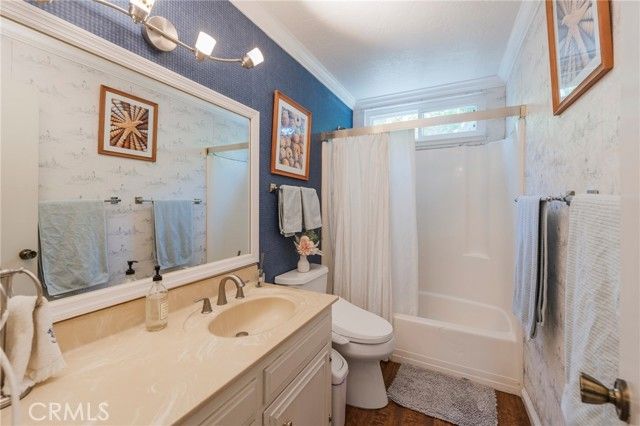 5252 Burgundy, Irvine, CA 92604