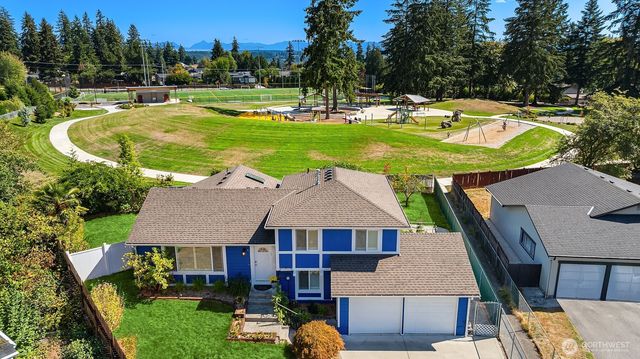 12943 NE 131st Street, Kirkland, WA 98034