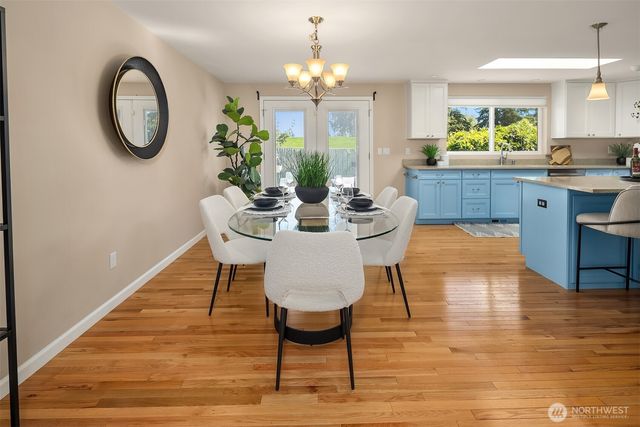 12943 NE 131st Street, Kirkland, WA 98034
