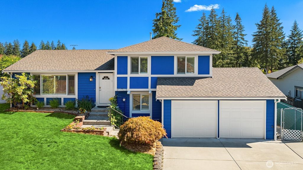 12943 NE 131st Street, Kirkland, WA 98034