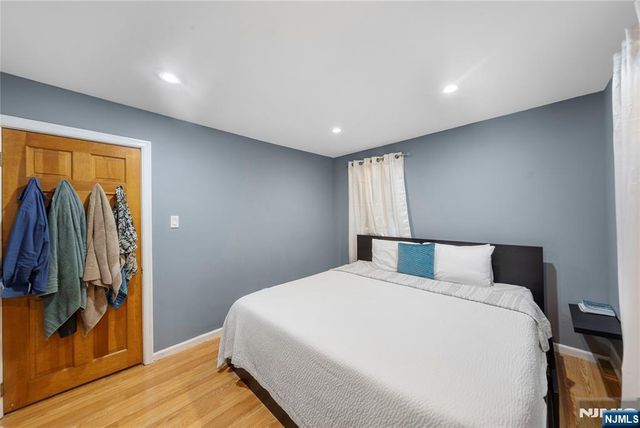 256 Fycke Lane, Teaneck, NJ 07666