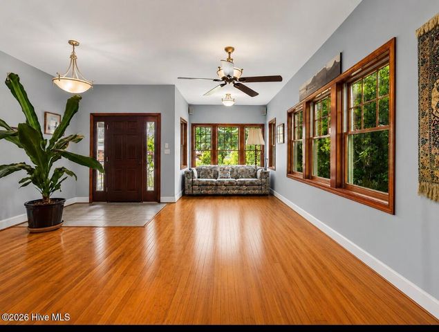 207 Megan Loop N, Hertford, NC 27944
