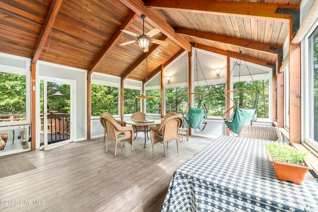 207 Megan Loop N, Hertford, NC 27944