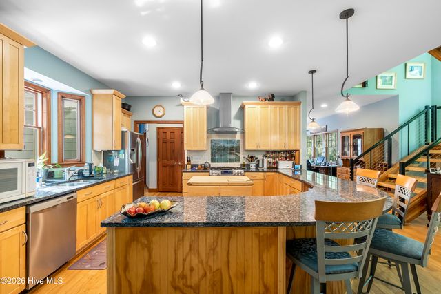 207 Megan Loop N, Hertford, NC 27944