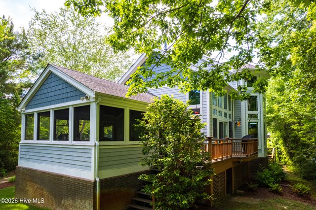 207 Megan Loop N, Hertford, NC 27944