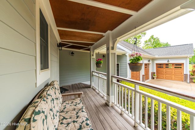 207 Megan Loop N, Hertford, NC 27944